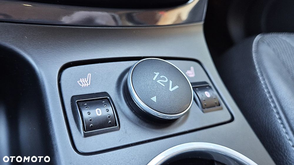 Ford Kuga 2.0 TDCi 4WD Titanium - 13