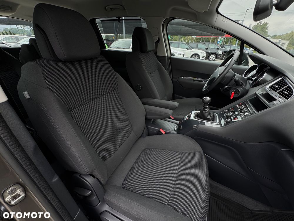 Peugeot 5008 1.6 HDi Active - 27