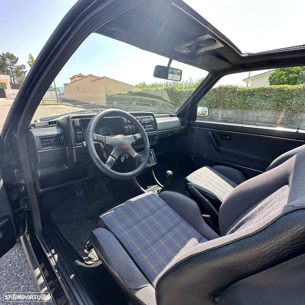 VW Golf 1.8 GTI 16V - 17