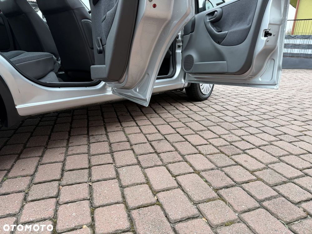 Opel Corsa 1.2 16V - 14