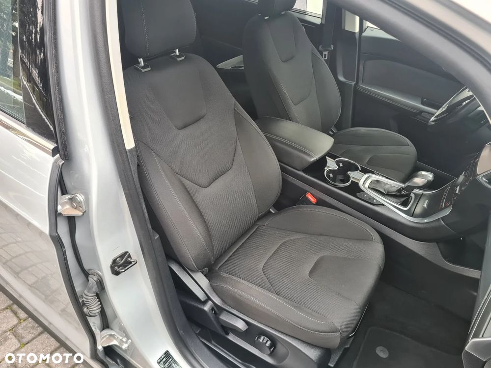Ford S-Max 2.0 EcoBlue Titanium - 22