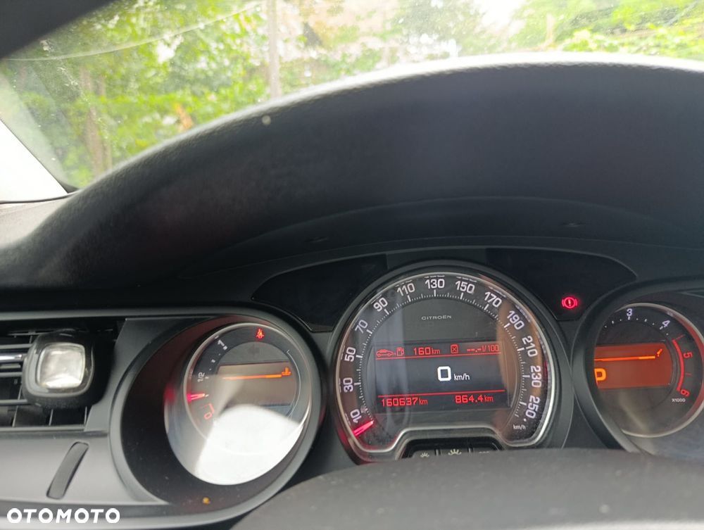 Citroën C5 2.7 HDi V6 Exclusive - 22