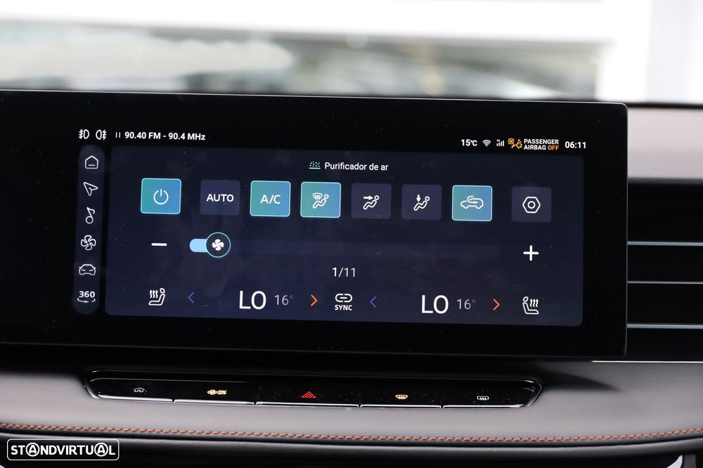 MG HS 1.5 T Luxury AT - 25