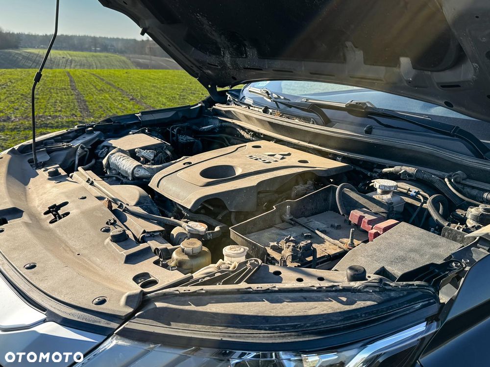 Mitsubishi L200 2.2 d DC Power Instyle Plus - 11