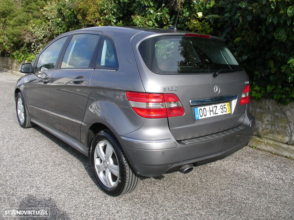 Mercedes-Benz B 180 ver-blueefficiency-sport-edition - 15
