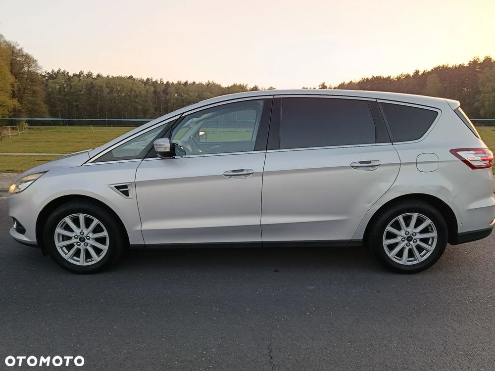 Ford S-Max - 20