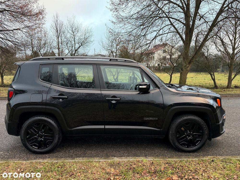 Jeep Renegade 1.4 MultiAir Night Eagle - 17