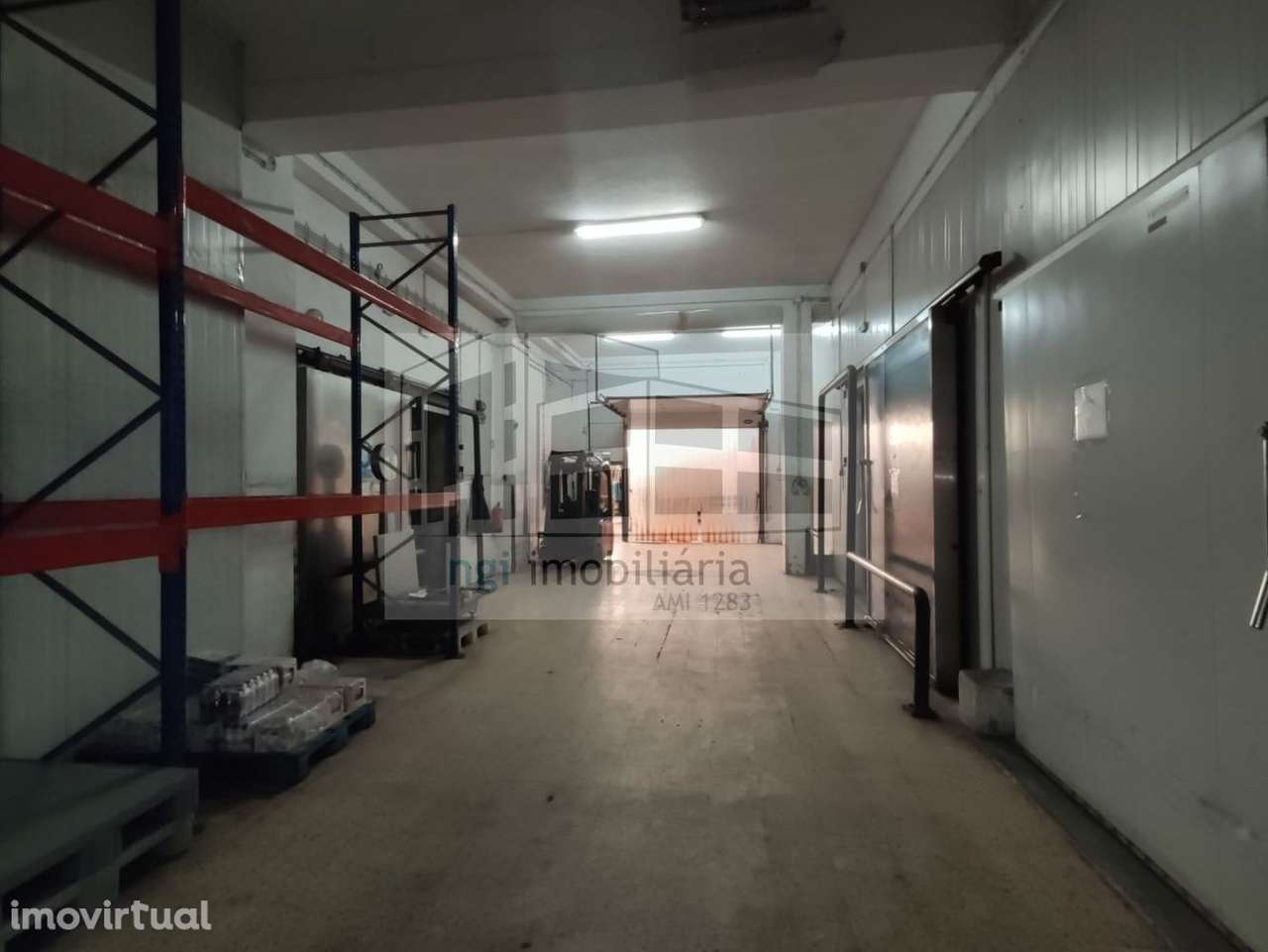 Armazém em S. João da Talha - Grande imagem: 2/60