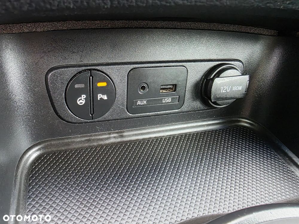 Kia Sportage 1.6 GDI 2WD Fifa World Cup Edition - 23
