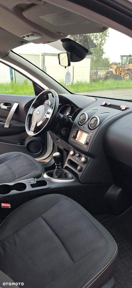 Nissan Qashqai - 24