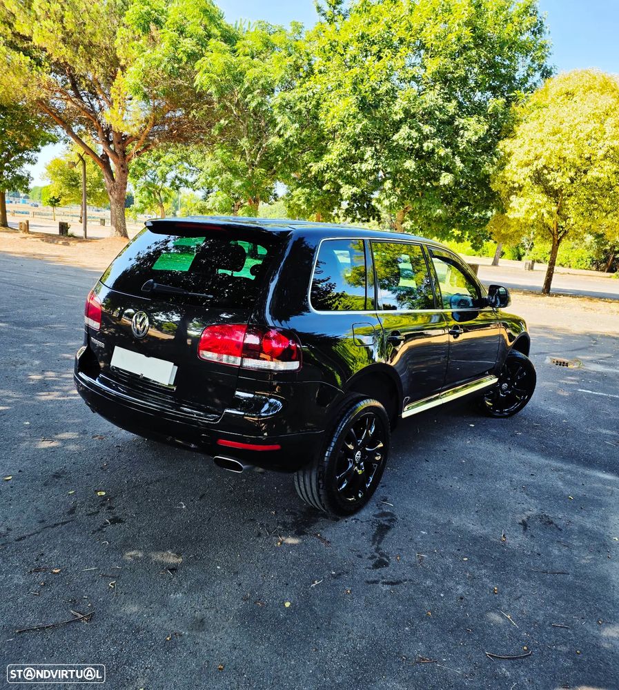 VW Touareg 3.0 TDI V6 - 12