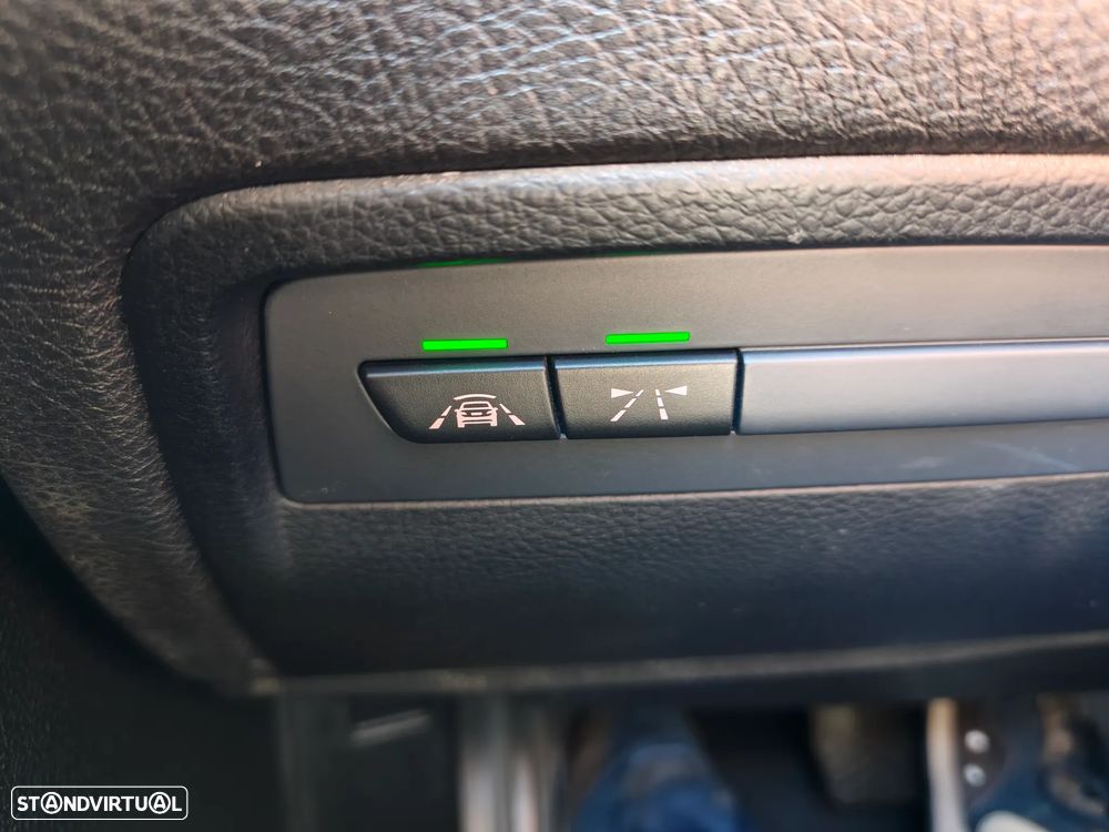 BMW 320 d Line Sport Auto - 29