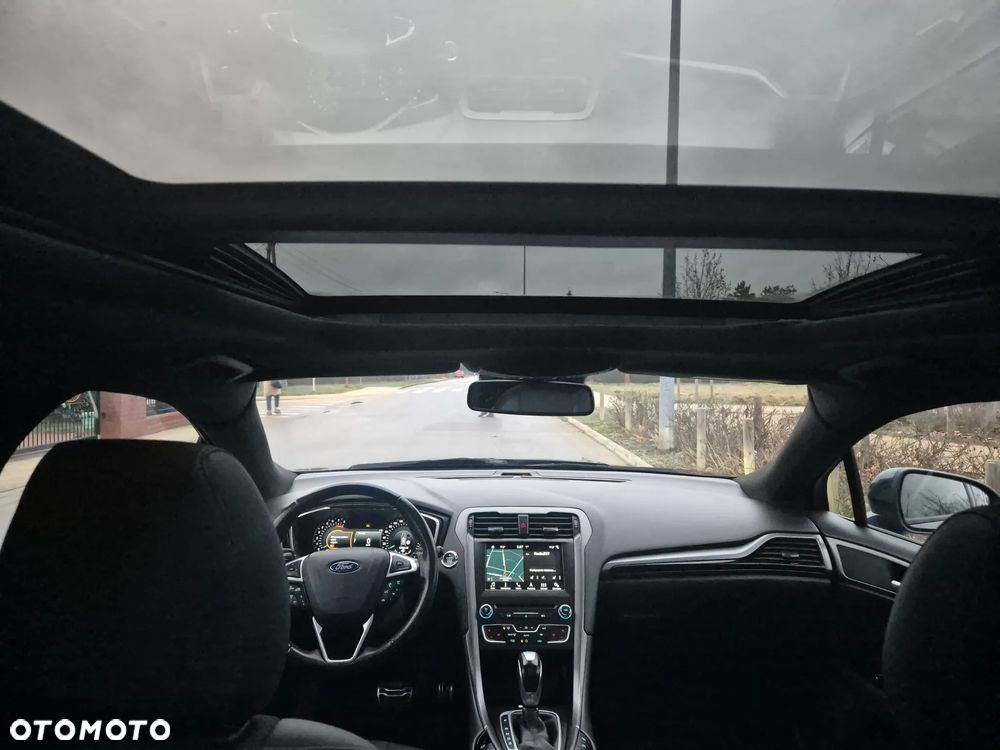 Ford Mondeo 2.0 EcoBoost STart-Stopp Autom ST-Line - 11