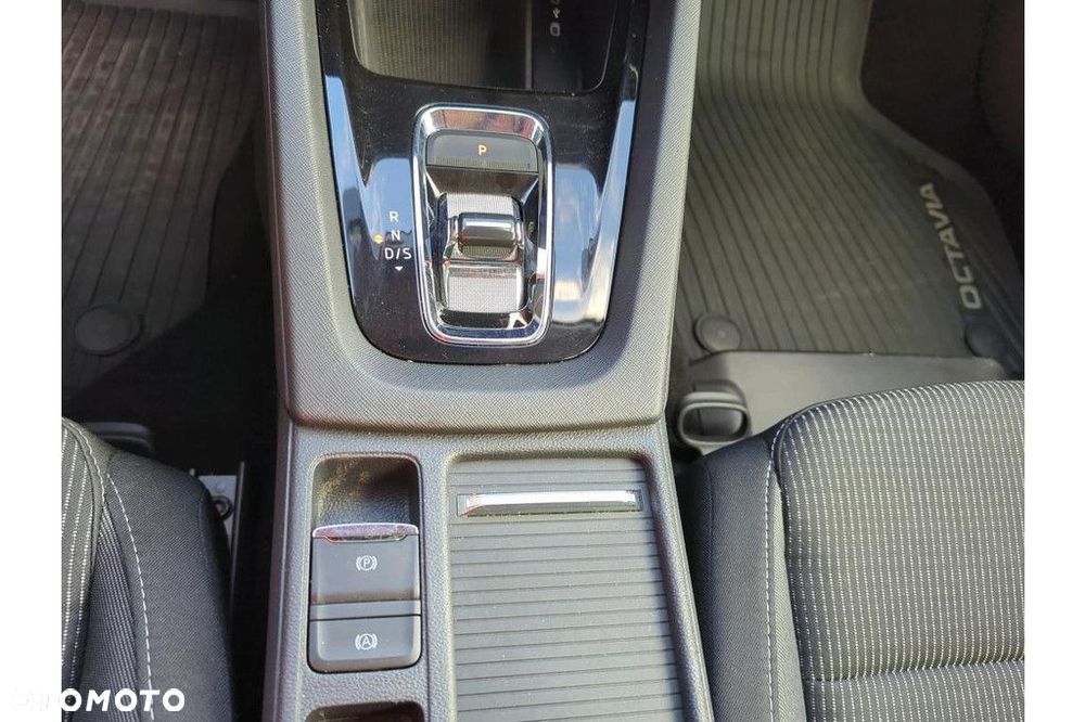 Skoda Octavia - 9