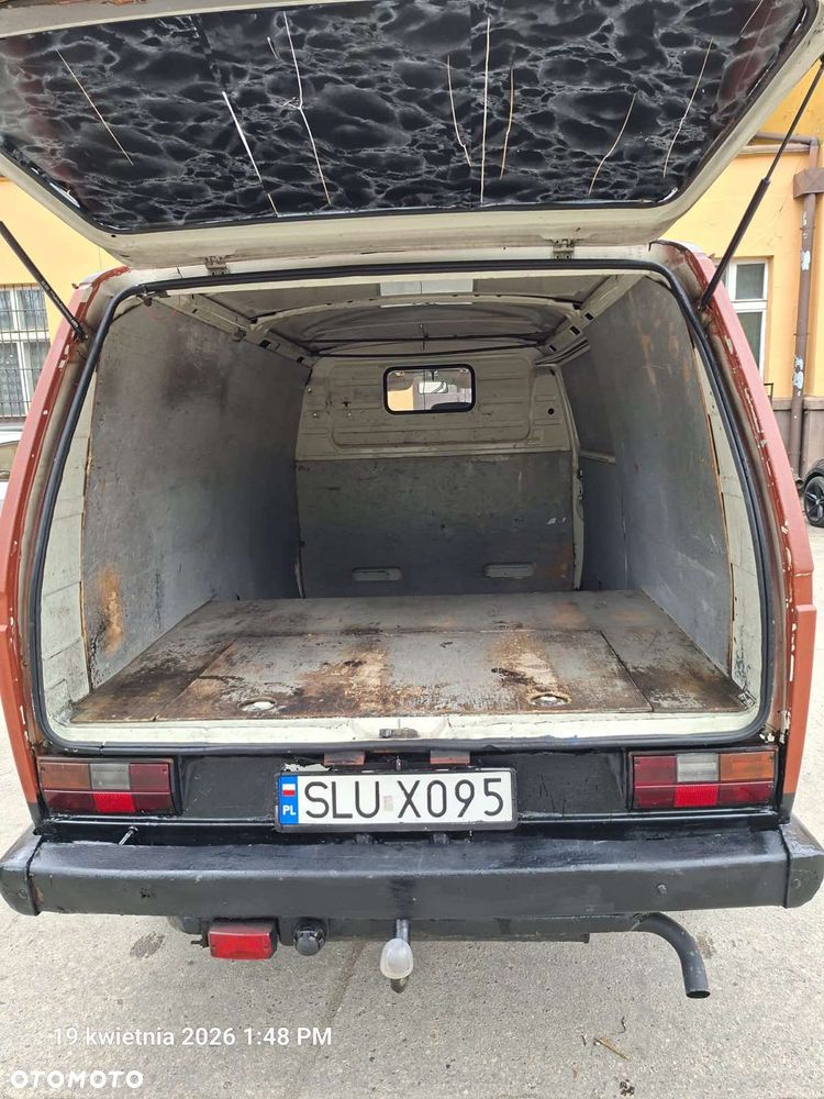 Volkswagen Transporter - 8