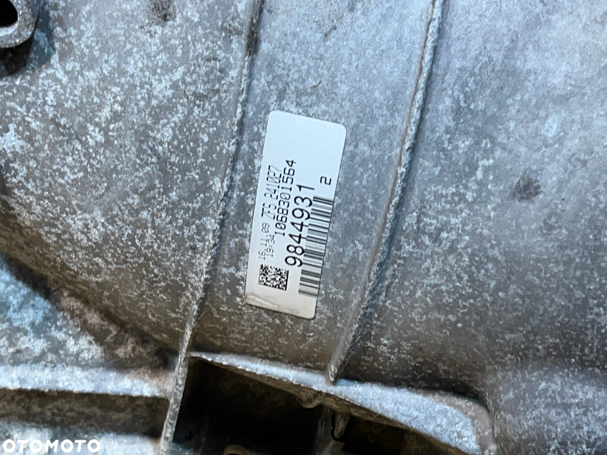 BMW 7 F01 F02 750iX  X DRIVE N63B44A  AUTOMATYCZNA  SKRZYNIA BIEGÓW  6HP-28X 6HP-26Z 7600418 - 5