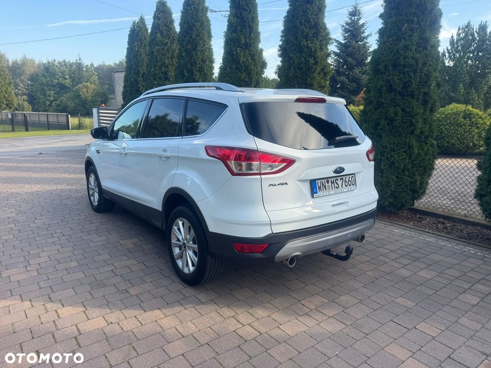 Ford Kuga 2.0 TDCi 2x4 Titanium - 3