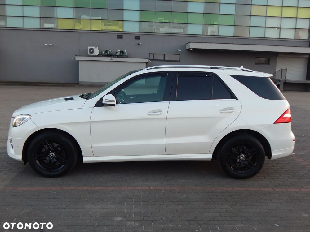 Mercedes-Benz ML 350 BlueTEC 4-Matic - 11