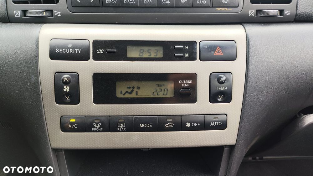 Toyota Corolla 1.4 VVT-i - 32