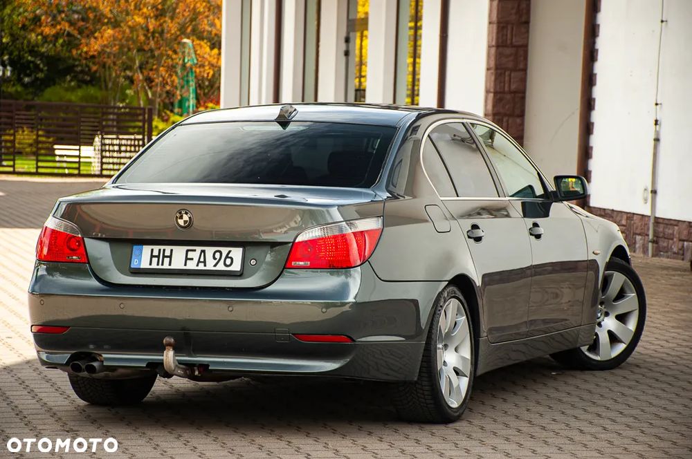 BMW Seria 5 - 16