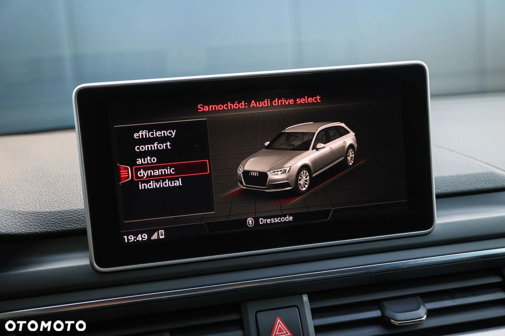 Audi A4 Avant 40 TDI quattro S tronic S line - 36