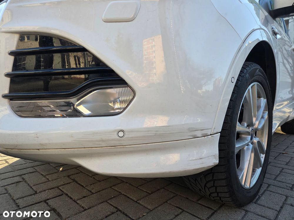 Ford Kuga 2.0 TDCi 4WD Titanium Plus - 12