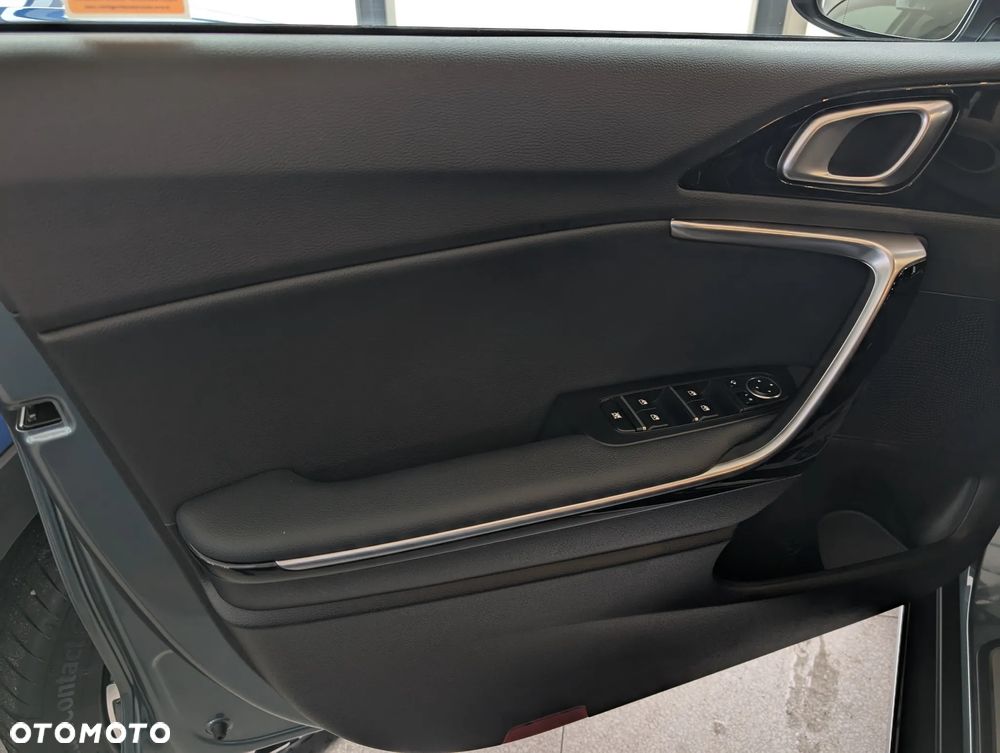 Kia XCeed 1.5 T-GDI L DCT - 9