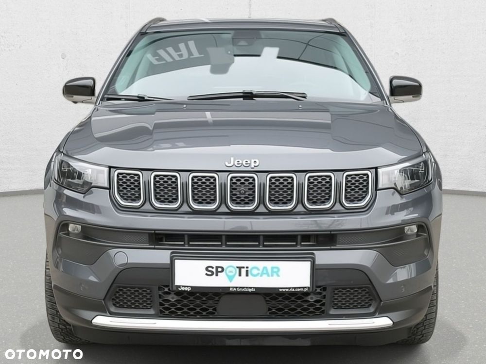 Jeep Compass - 3