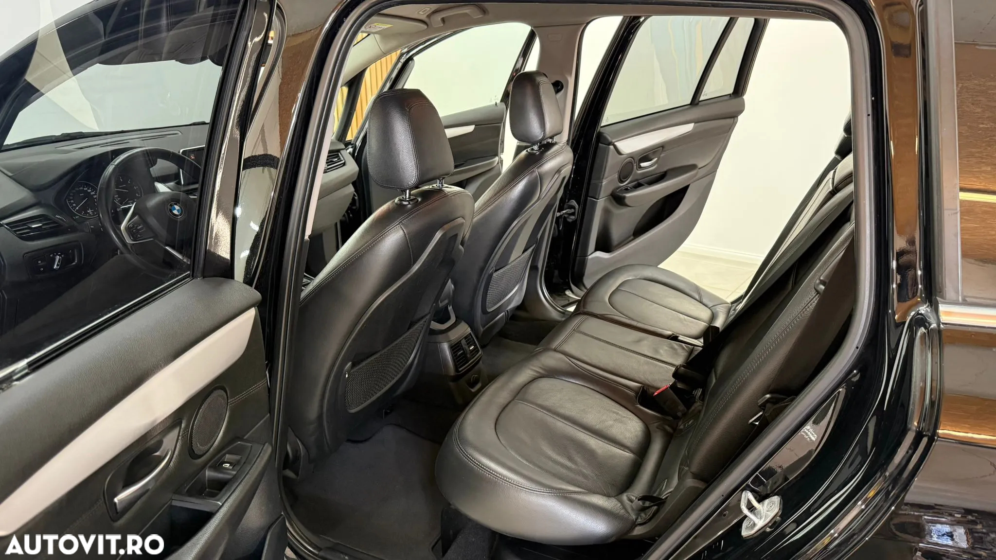 BMW Seria 2 216d Gran Tourer - 21
