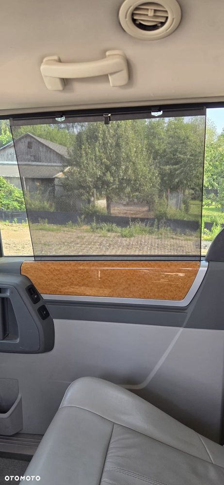 Chrysler Town & Country 4.0 Limited - 34