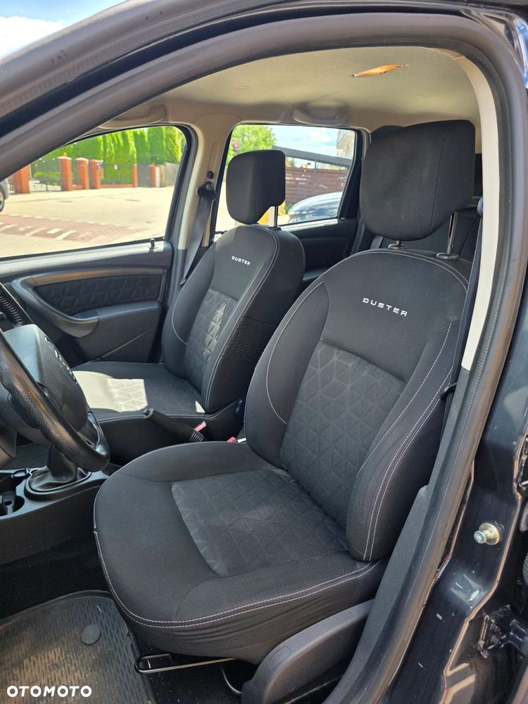 Dacia Duster 1.6 Laureate Euro5 - 17