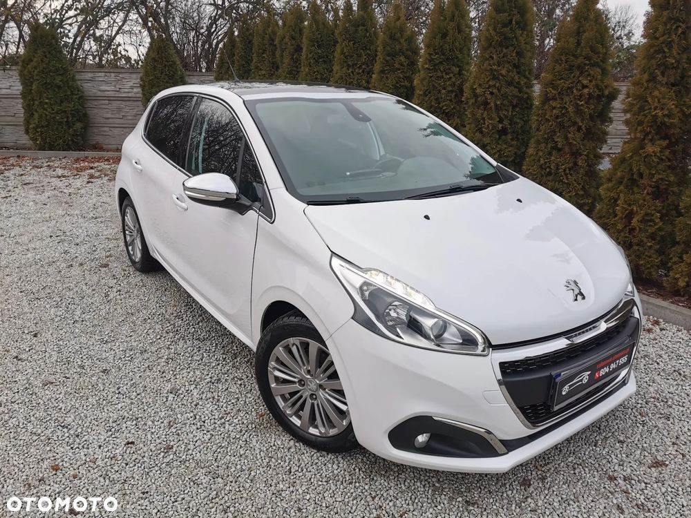 Peugeot 208 Blue-HDi 100 Stop&Start Style - 4