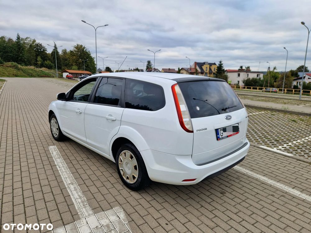 Ford Focus - 5