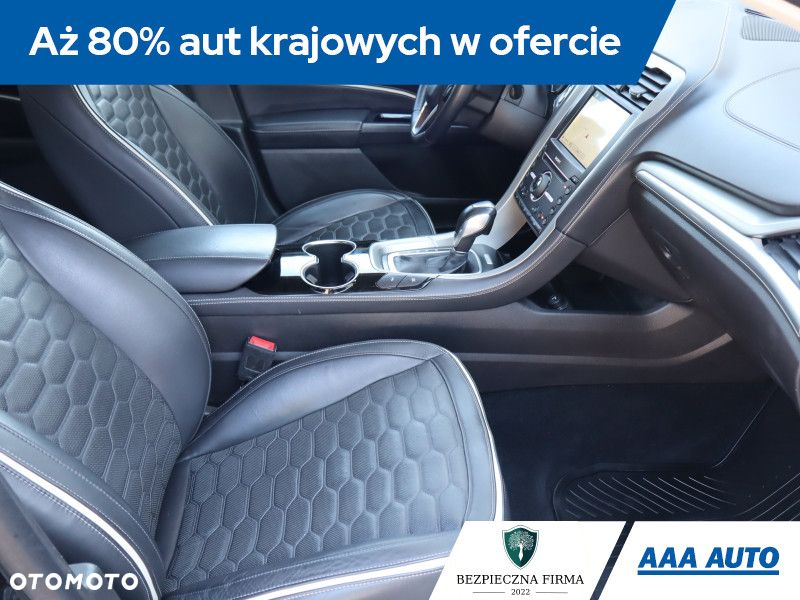 Ford Mondeo - 10