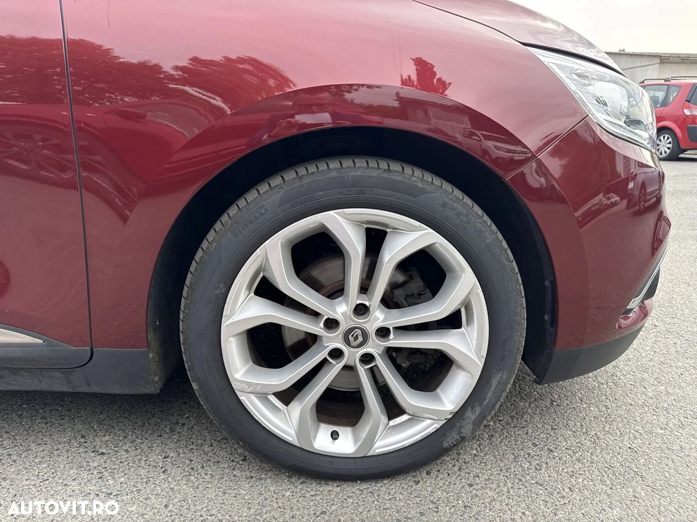 Renault Grand Scenic - 15