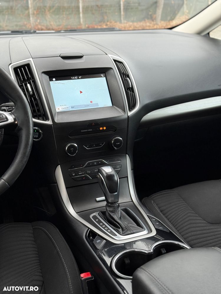 Ford S-Max 2.0 EcoBlue Aut. Titanium - 28