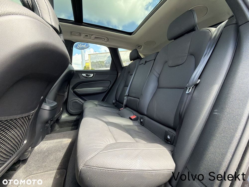 Volvo XC 60 - 16