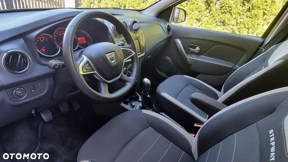 Dacia Sandero Stepway - 11