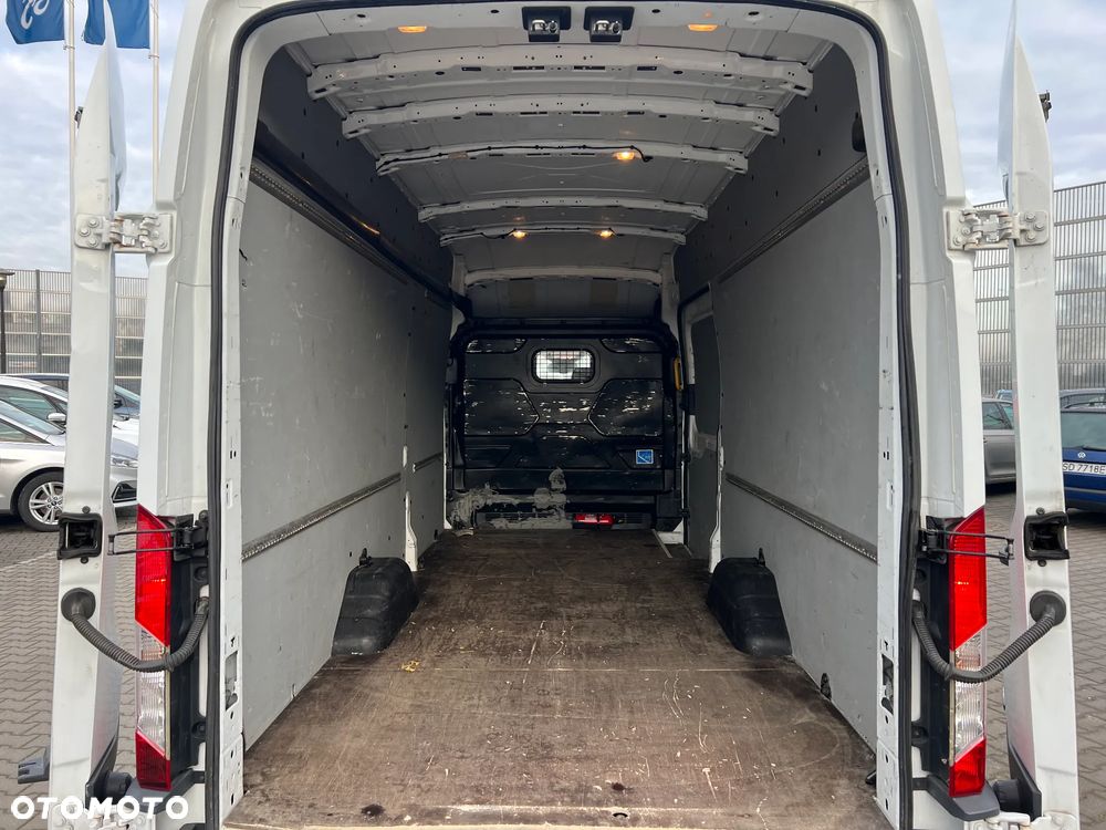 Ford Transit - 14