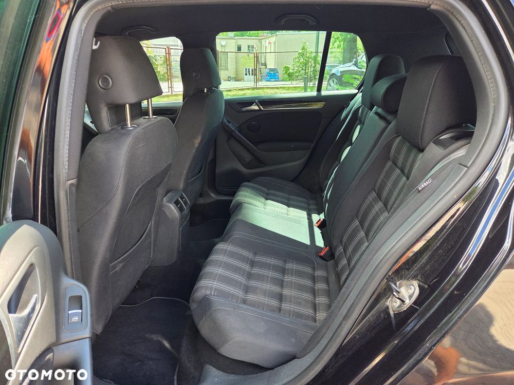 Volkswagen Golf 2.0 TDI DPF DSG GTD - 14