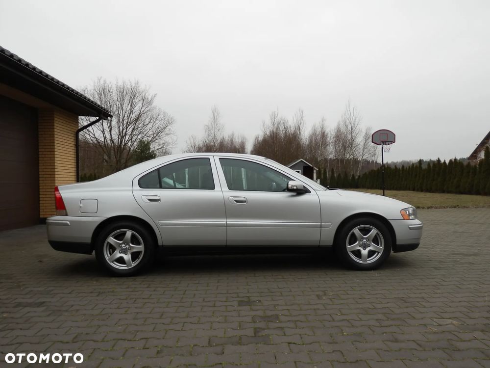 Volvo S60 D5 Momentum - 6