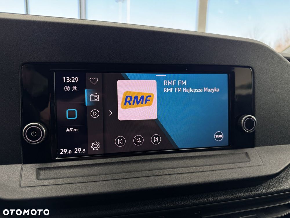 Volkswagen Caddy - 27