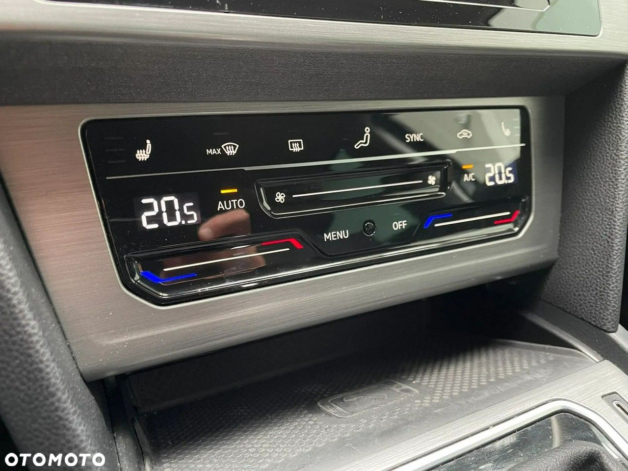 Volkswagen Passat 2.0 TDI EVO Essence DSG - 20