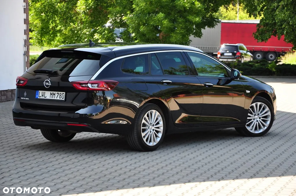 Opel Insignia CT 2.0 CDTI Exclusive S&S - 10