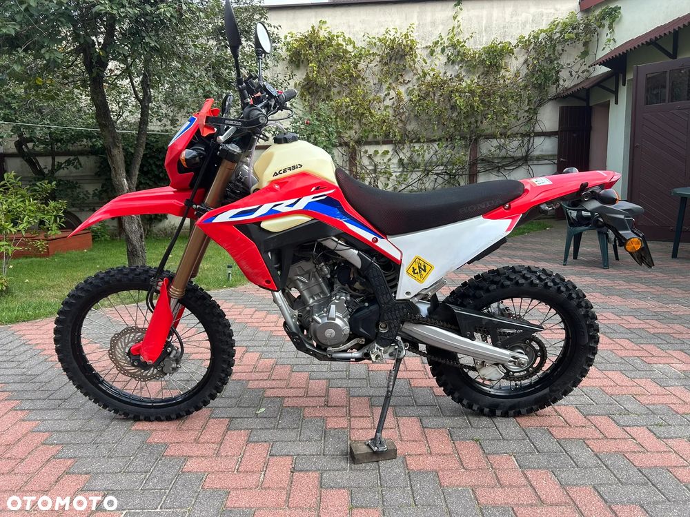 Honda CRF - 6