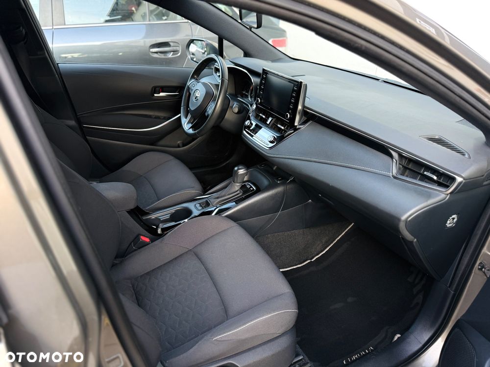 Toyota Corolla - 9
