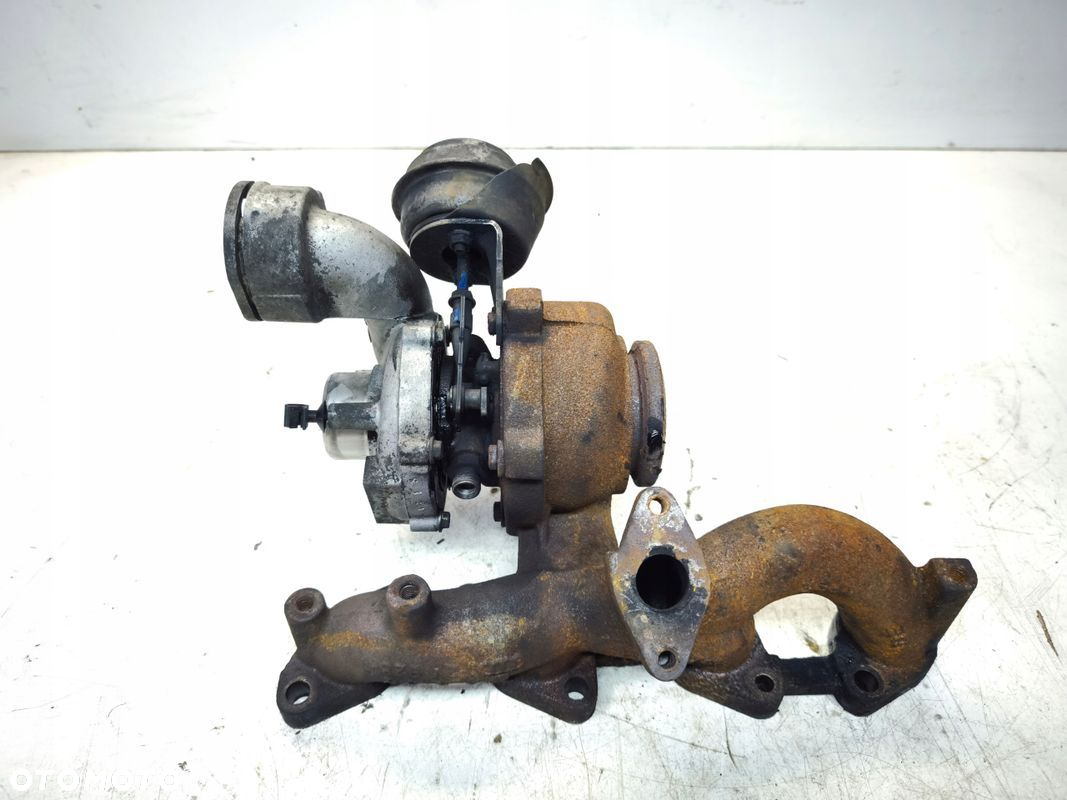 TURBOSPRĘŻARKA TURBO AUDI A3 8P VOLKSWAGEN SEAT SKODA 2.0 TDI BKD - 2