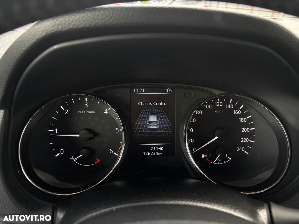 Nissan Qashqai 1.5 DCI Start/Stop N-Connecta - 15