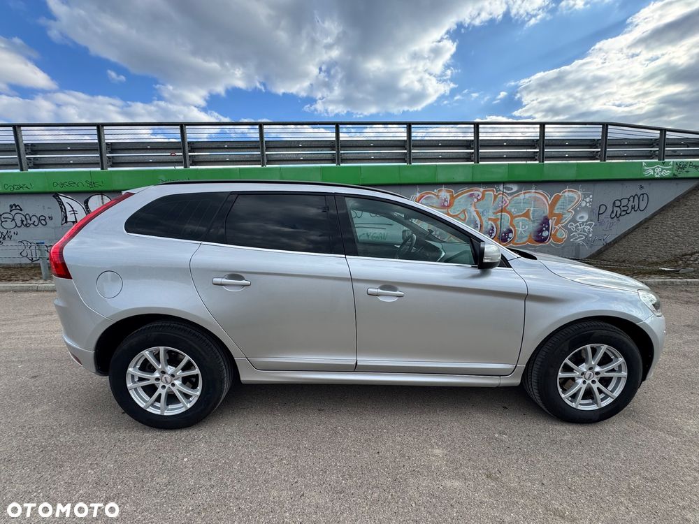 Volvo XC 60 D4 Drive-E Summum - 4