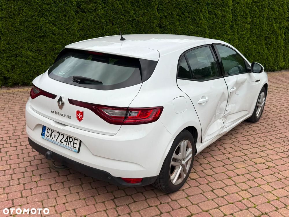 Renault Megane 1.2 Energy TCe Zen - 9